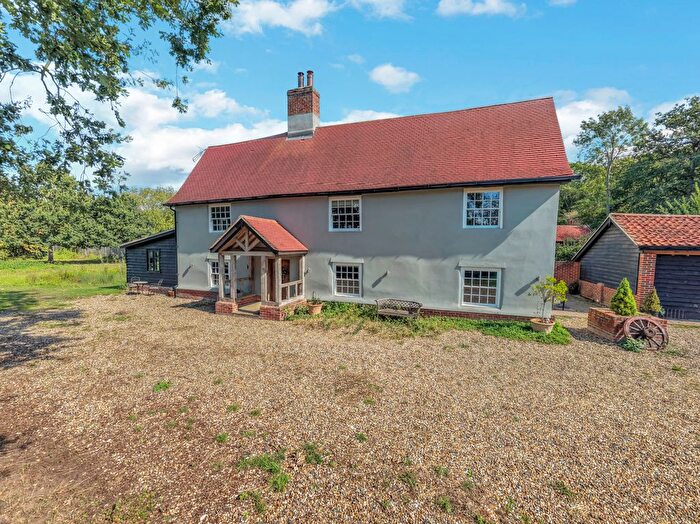 5 Bedroom Detached House For Sale In Yaxley Road, Eye, Suffolk, IP23