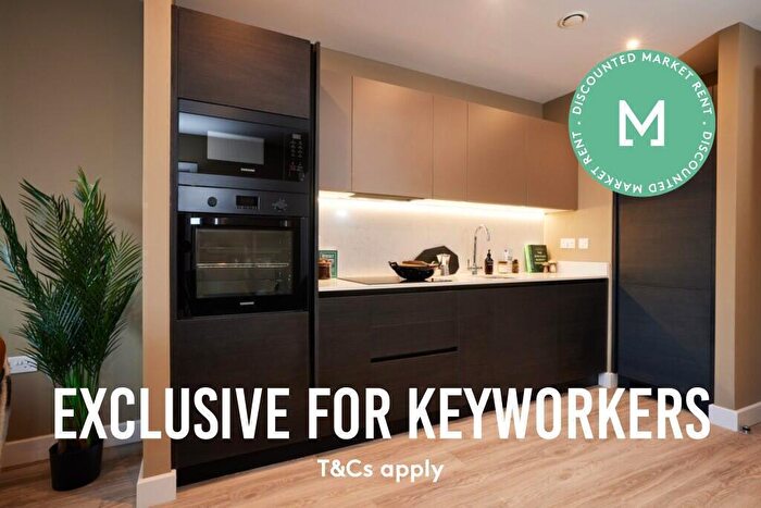 2 Bedroom Apartment To Rent In Boulevard Place, Hove, East Sussex, BN3