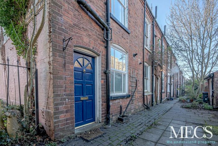 2 Bedroom Semi-Detached House To Rent In Frankley Terrace, Lordswood Road, Birmingham, B17