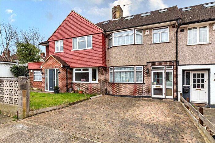 4 Bedroom Terraced House For Sale In Cotton Hill, Bromley, BR1