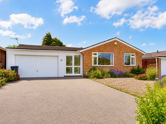 3 Bedroom Detached Bungalow For Sale In Ellesfield Drive, Ferndown, BH22