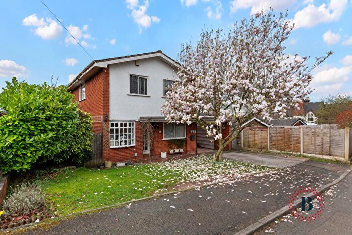 3 Bedroom Detached House For Sale In Wyndley Drive, Sutton Coldfield, Sutton Coldfield, B73