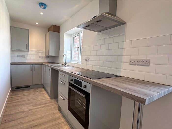 1 Bedroom Apartment For Sale In Broadway, Didcot, Oxfordshire, OX11