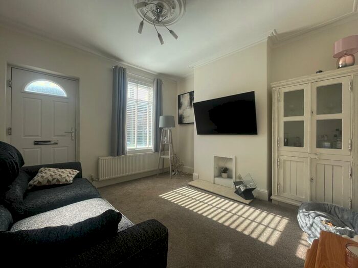 2 Bedroom Terraced House To Rent In Knowsley Road, Norwich, NR3