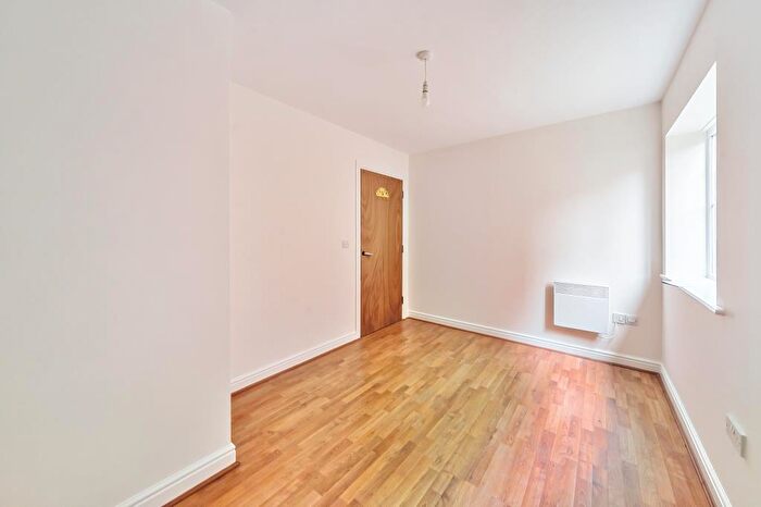 2 Bedroom Apartment To Rent In Rackham Place, North Oxford, OX2