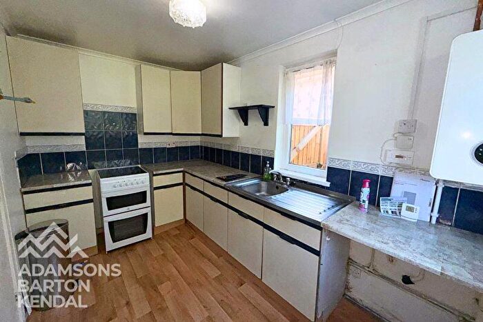 2 Bedroom Detached Bungalow For Sale In Dew Meadow Close, Cronkeyshaw, OL12