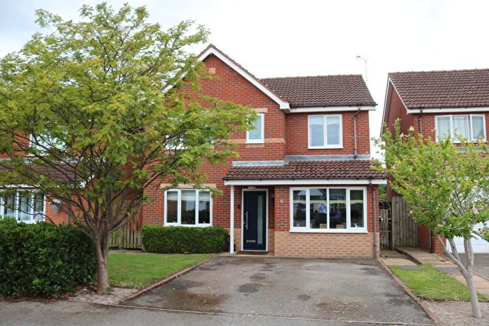 4 Bedroom Detached House For Sale In Oak Tree Walk, Crowle, DN17