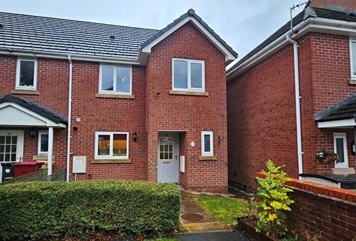 3 Bedroom Semi Detached House For Sale In Bowyer Gardens, Bolton, BL3