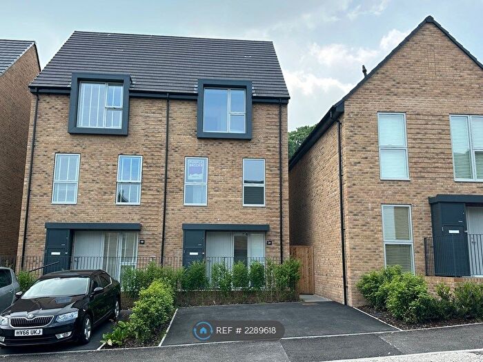 3 Bedroom Semi-Detached House To Rent In Trough Laithe Road, Barrowford, Nelson, BB9