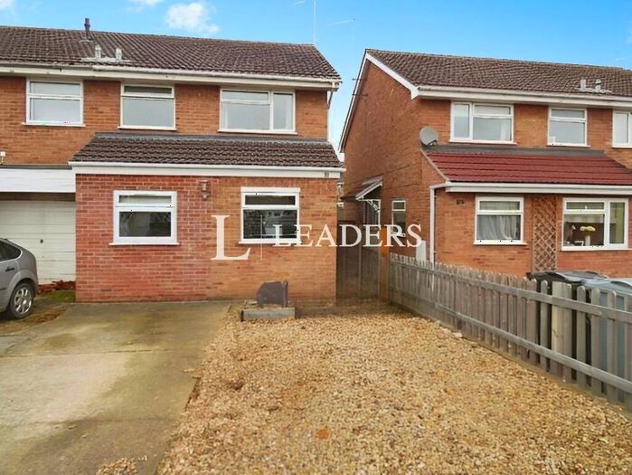 3 Bedroom Semi-Detached House To Rent In Allen Close, Deeping St James, PE6
