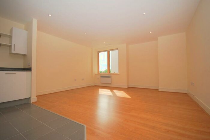 2 Bedroom Apartment To Rent In Lait House, Albemarle Road, Beckenham, BR3