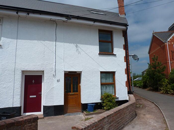 3 Bedroom Property To Rent In Station Road, Cullompton, EX15