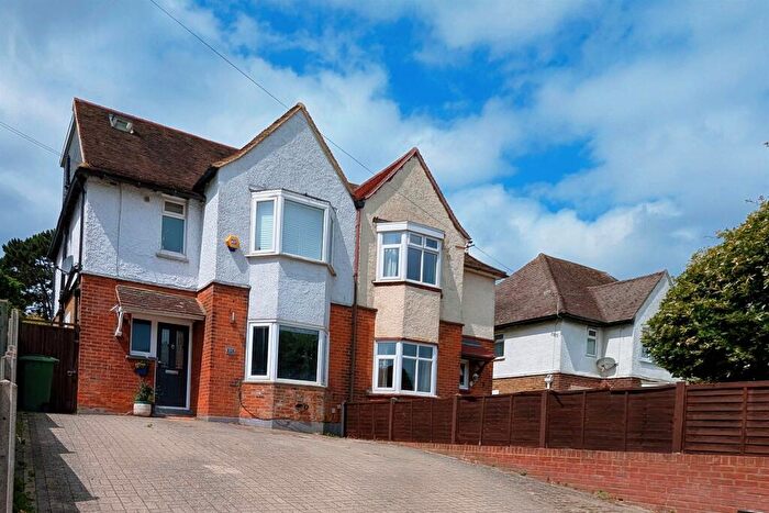4 Bedroom Semi-Detached House For Sale In Loose Road, Maidstone, ME15
