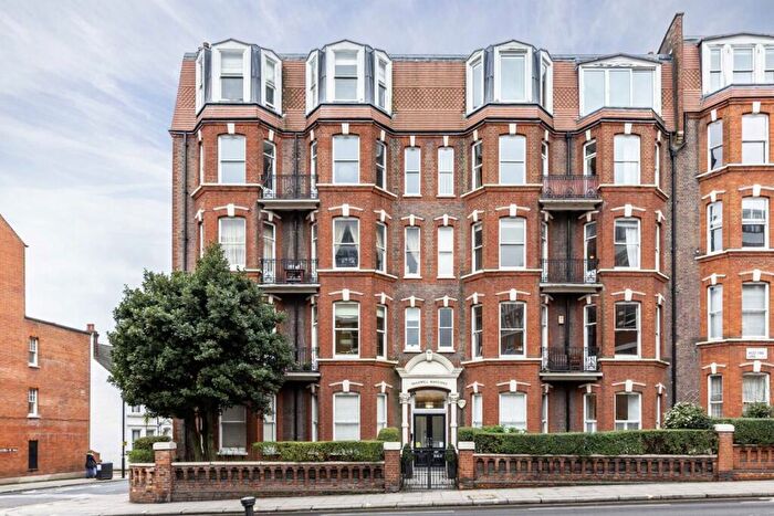 4 Bedroom Flat To Rent In West End Lane, West Hampstead, NW6