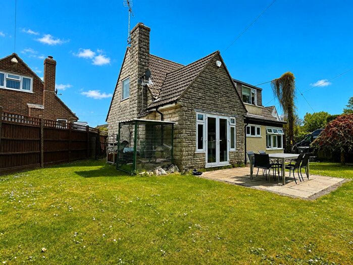 4 Bedroom Detached House For Sale In Rectory Road, Broadmayne, Dorchester, DT2