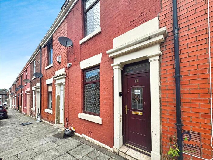 2 Bedroom Terraced House For Sale In Walsh Street, Blackburn, Lancashire, BB2