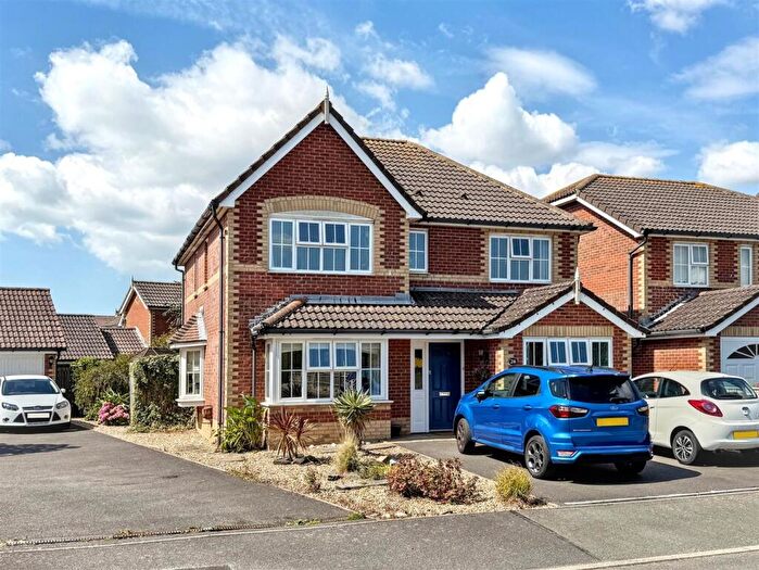 5 Bedroom Detached House For Sale In Vancouver Road, Eastbourne, BN23