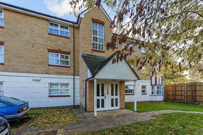 1 Bedroom Flat To Rent In Shire Place, London, SW18