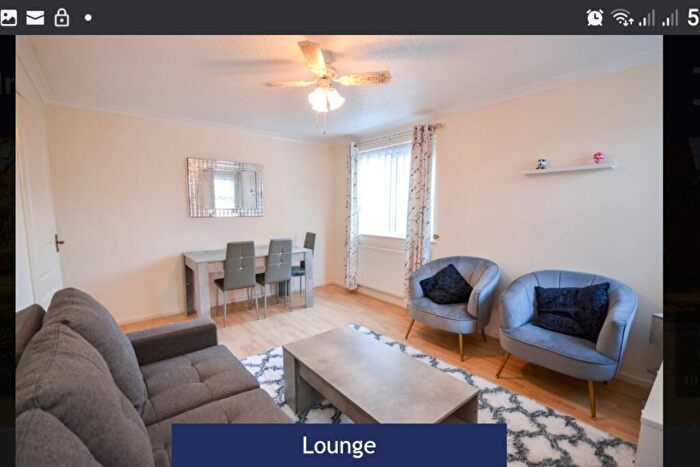 2 Bedroom Flat To Rent In Rydal Road, Gosforth, NE3
