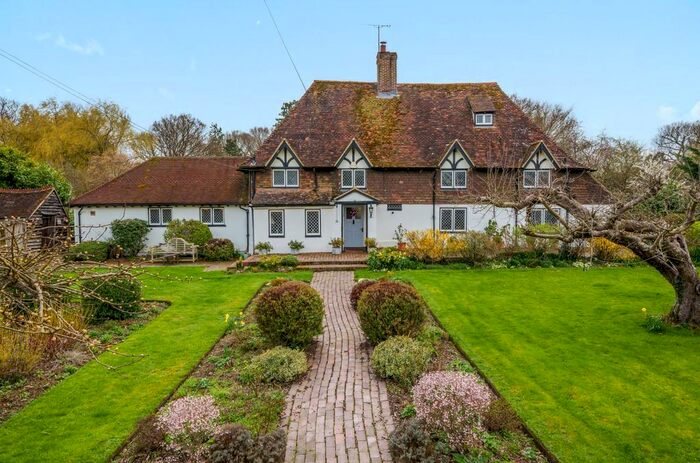 5 Bedroom Farmhouse For Sale In Ashford Road, Bethersden, Ashford, TN26