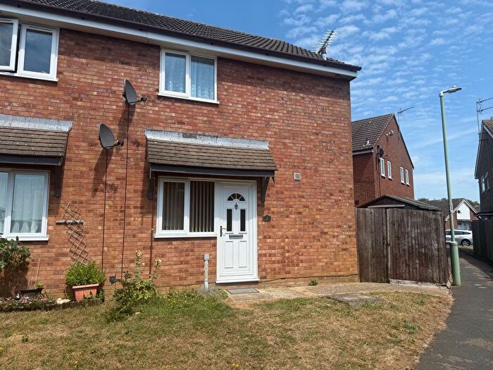 1 Bedroom Terraced House To Rent In Drake Close, Stowmarket, IP14