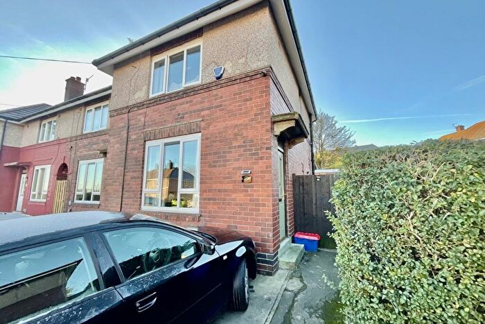 2 Bedroom End Of Terrace House For Sale In Aylward Close, Sheffield, Sheffield, S2