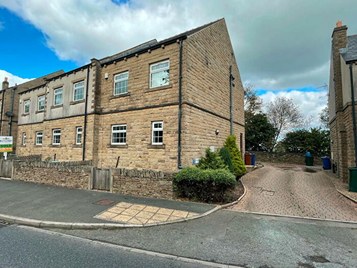 4 Bedroom End Of Terrace House For Sale In Rosemead, Ingbirchworth, Penistone, S36