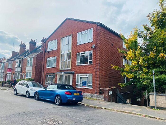 2 Bedroom Apartment For Sale In Flat E, Well Street, EX4