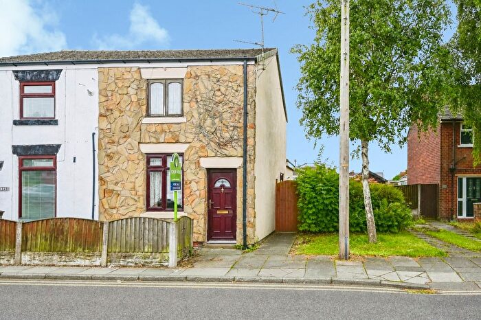 2 Bedroom Semi Detached House For Sale In Ormskirk Road, Skelmersdale, Lancashire, WN8