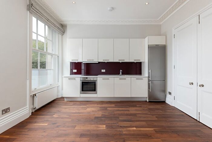 1 Bedroom Flat To Rent In Kings Road, London, SW3