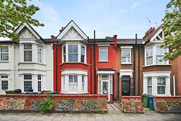 3 Bedroom Terraced House For Sale In Lorne Road, Harrow, HA3