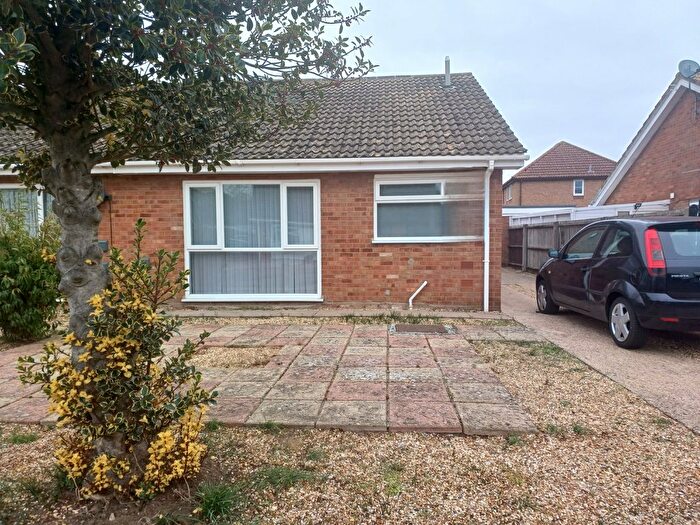 2 Bedroom Property To Rent In Blackbird Road, Bury St. Edmunds, IP28