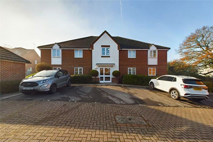 1 Bedroom Apartment For Sale In Jersey Drive, Winnersh, Wokingham, RG41
