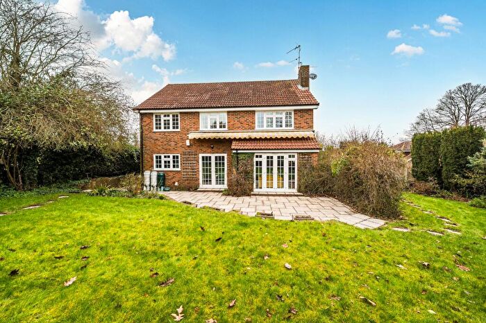 4 Bedroom Detached House For Sale In Reyntiens View, Odiham, RG29