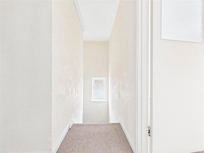 2 Bedroom Apartment To Rent In Fulford Road, Hartcliffe, Bristol, BS13