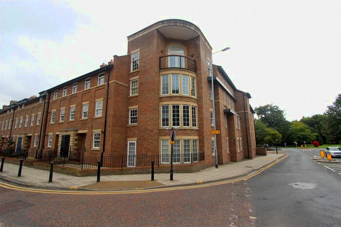 2 Bedroom Flat For Sale In Northumberland Street, Darlington, DL3