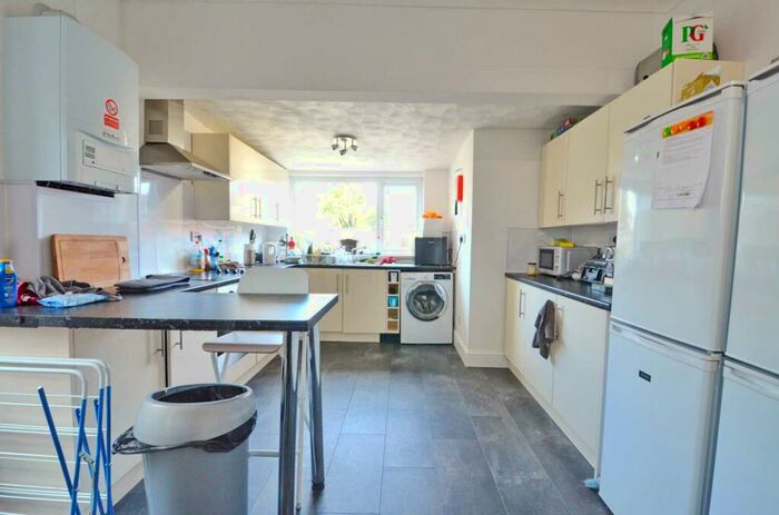 5 Bedroom Terraced House To Rent In Longmead Avenue, Bishopston, BS7