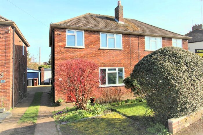 3 Bedroom Semi-Detached House To Rent In Clive Close, Potters Bar EN6