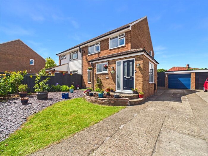 3 Bedroom Semi-Detached House For Sale In Bakers Piece, Kingston Blount, Chinnor, Oxfordshire, OX39
