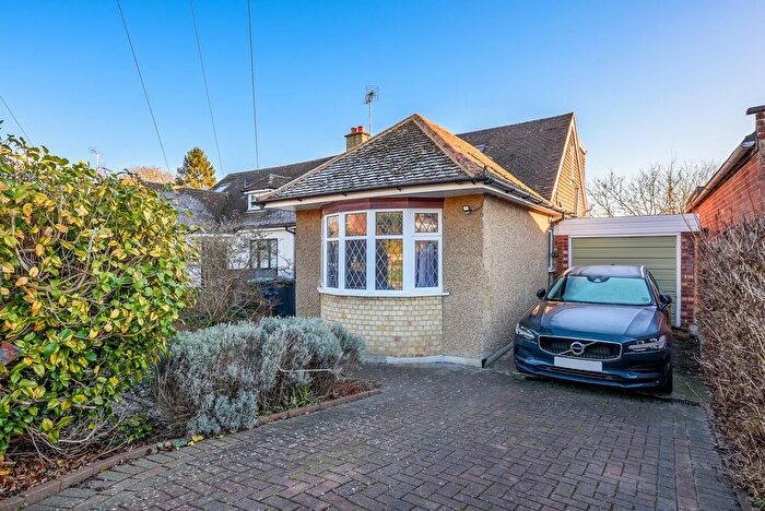3 Bedroom Detached Bungalow For Sale In Seymour Park Road, Marlow, SL7