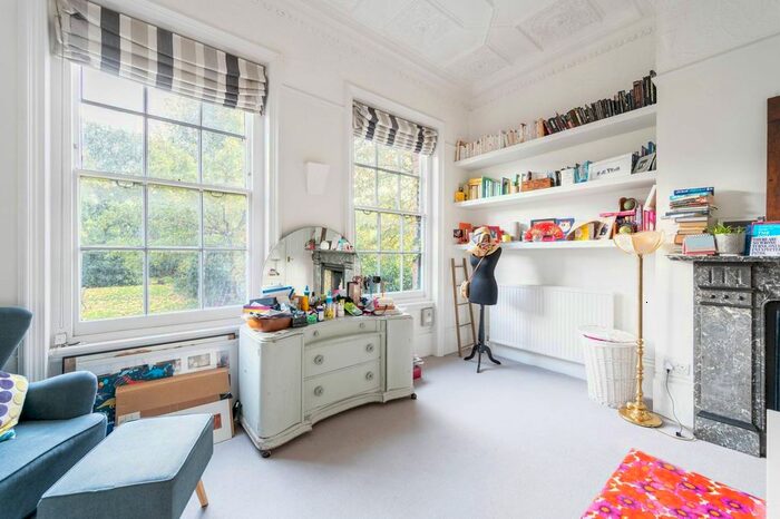 2 Bedroom Flat To Rent In Nightingale Lane, Nightingale Triangle, London, SW12