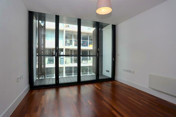 1 Bedroom Apartment To Rent In Burton Place, Castlefield, M15