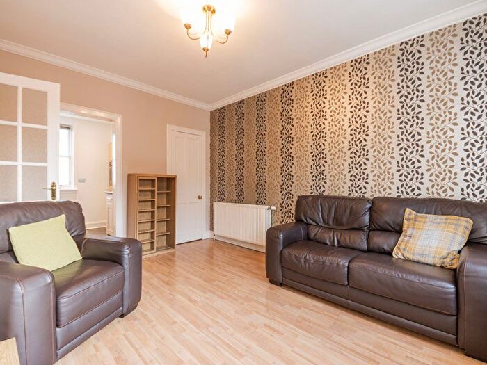 2 Bedroom Flat To Rent In Restalrig Road South, Restalrig, Edinburgh, EH7