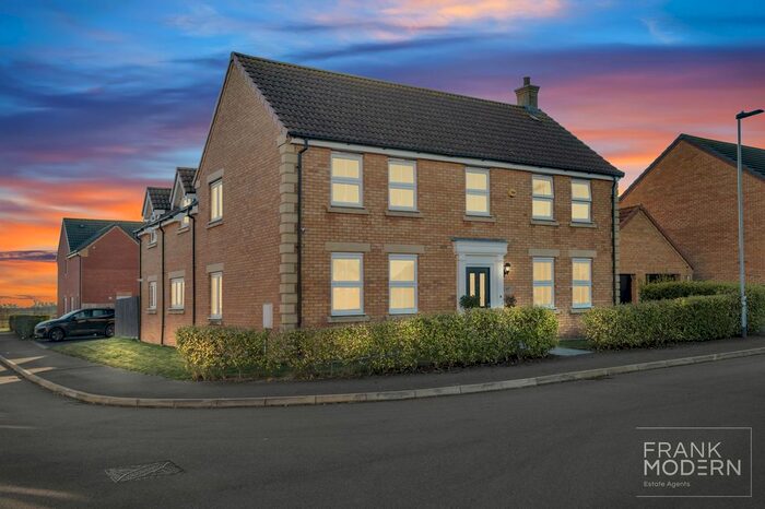 5 Bedroom Detached House For Sale In Anglesey Way, Eye, PE6