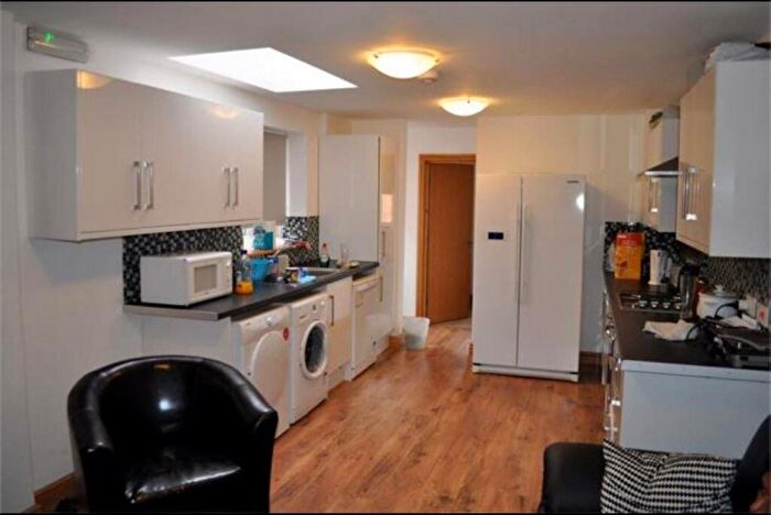 7 Bedroom Detached House To Rent In Teignmouth RoadSelly OakBirmingham, B29