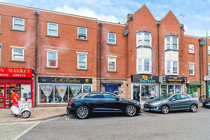 2 Bedroom Flat For Sale In St. Mary Street, Southampton, SO14