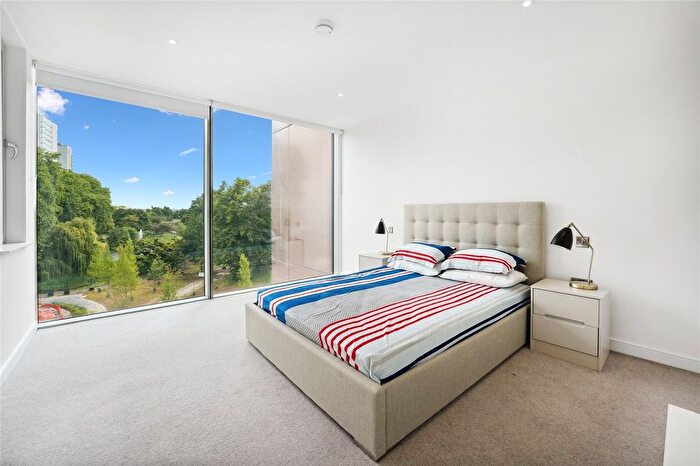 1 Bedroom Flat To Rent In Bronze Building, Buckhold Road, SW18