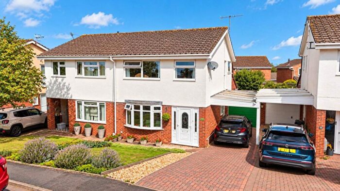 3 Bedroom Semi Detached House For Sale In Vereland Road, Hutton Village, BS24