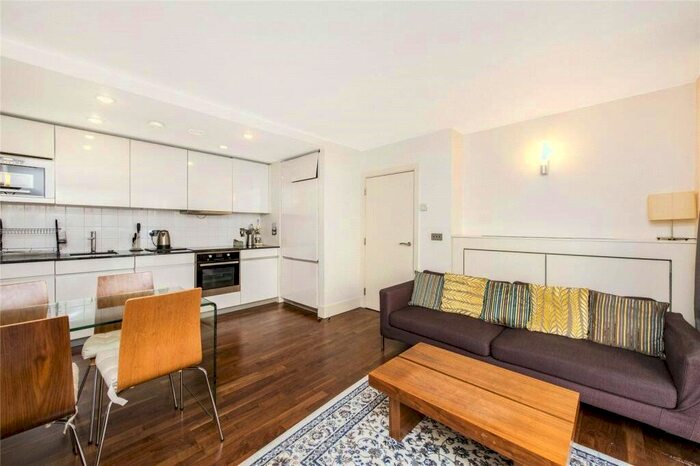 2 Bedroom Flat To Rent In Weymouth Street, Marylebone, London, W1W