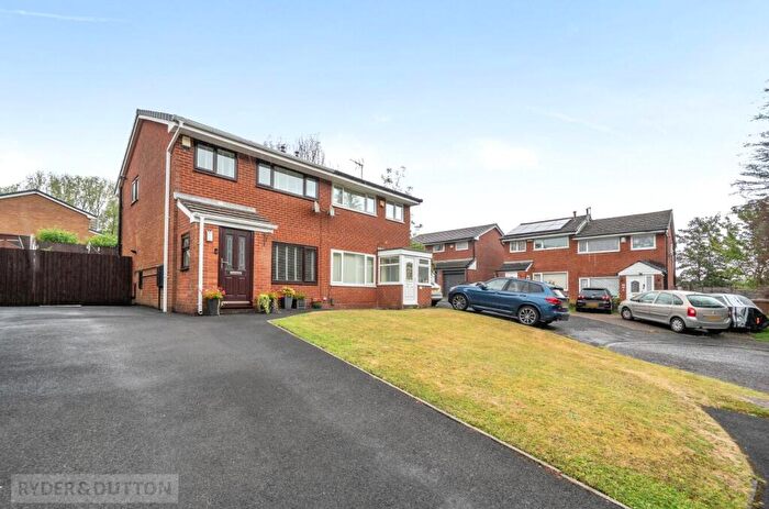 3 Bedroom Semi-Detached House For Sale In Foxglove Court, Shawclough, Rochdale, Greater Manchester, OL12